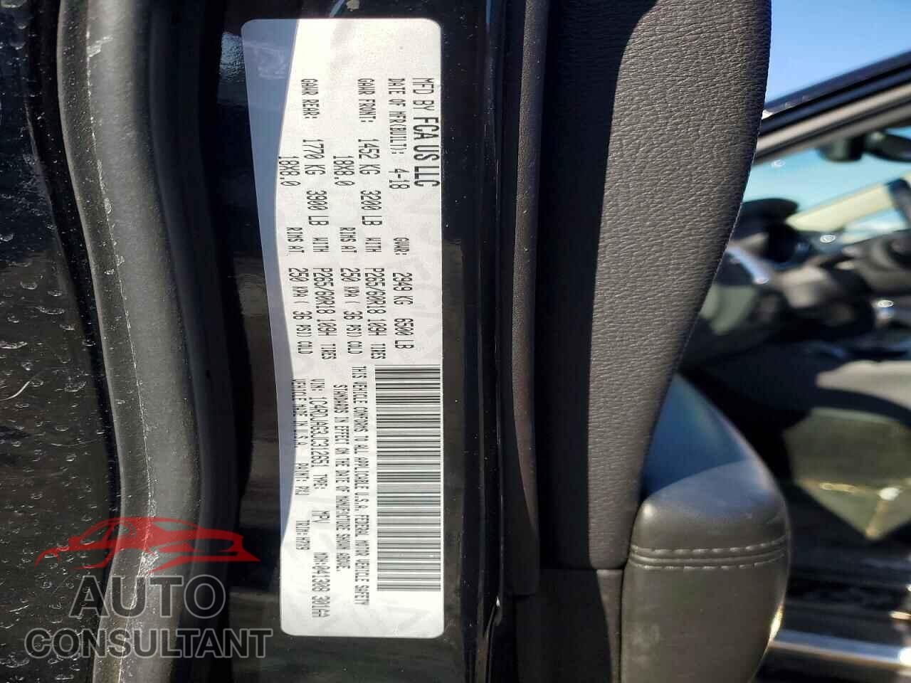 DODGE DURANGO 2018 - 1C4RDJAG3JC312651