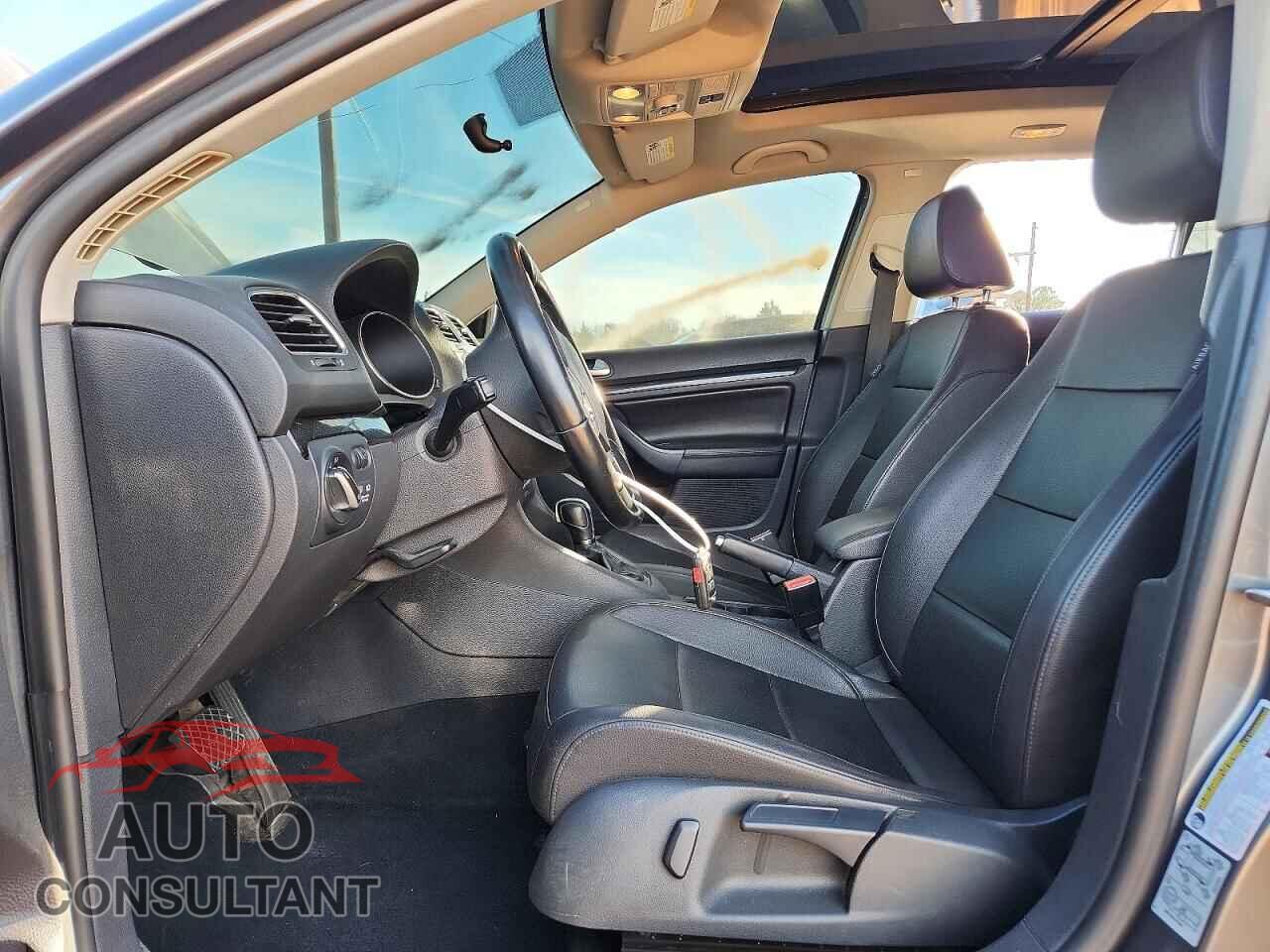 VOLKSWAGEN JETTA 2012 - 3VWPL7AJ7CM677065