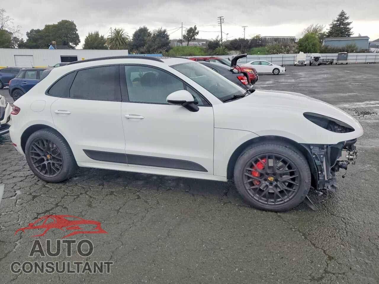 PORSCHE MACAN 2017 - WP1AG2A58HLB53921