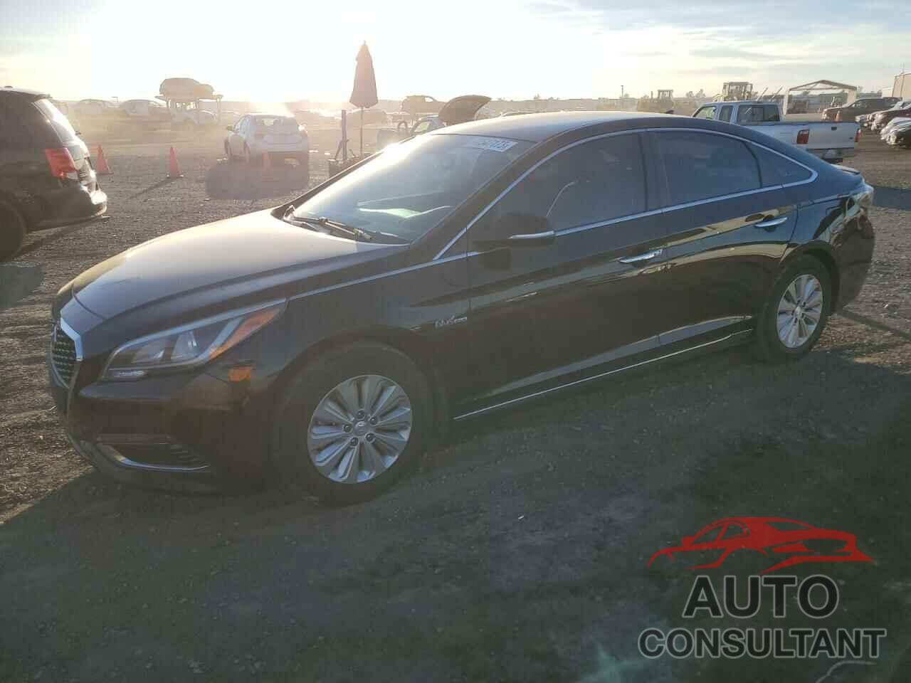HYUNDAI SONATA 2016 - KMHE24L19GA023045