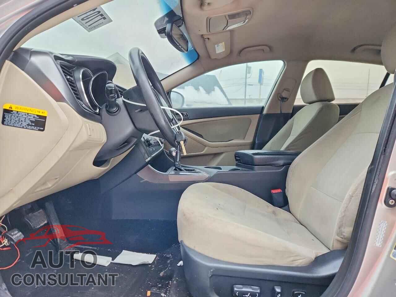 KIA OPTIMA 2012 - KNAGM4A79C5286389
