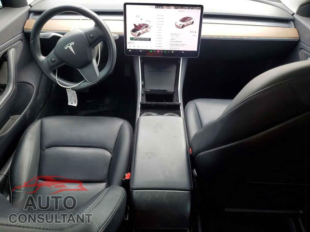 TESLA MODEL 3 2018 - 5YJ3E1EB2JF064669
