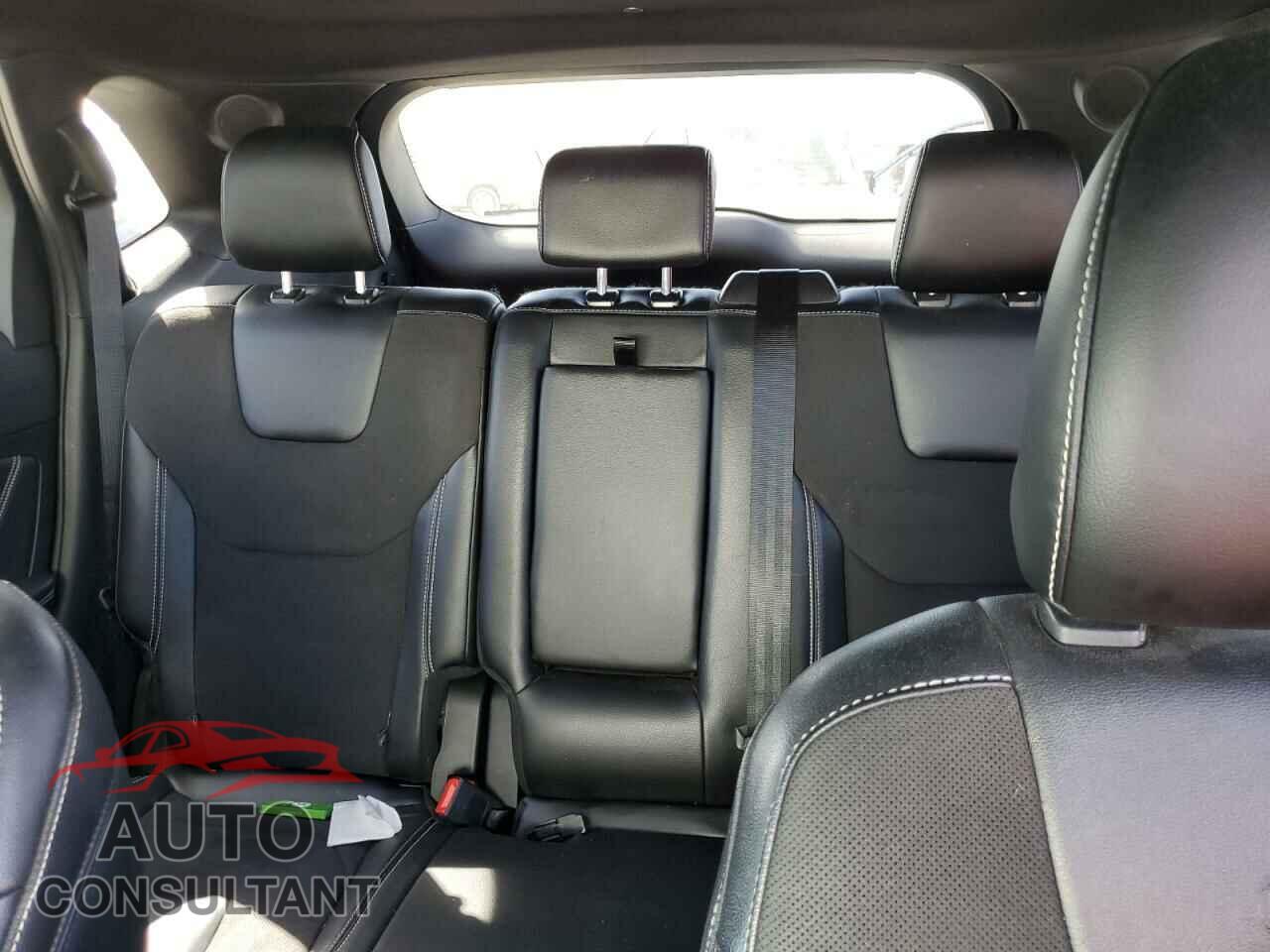 FORD EDGE 2019 - 2FMPK4AP8KBC16171