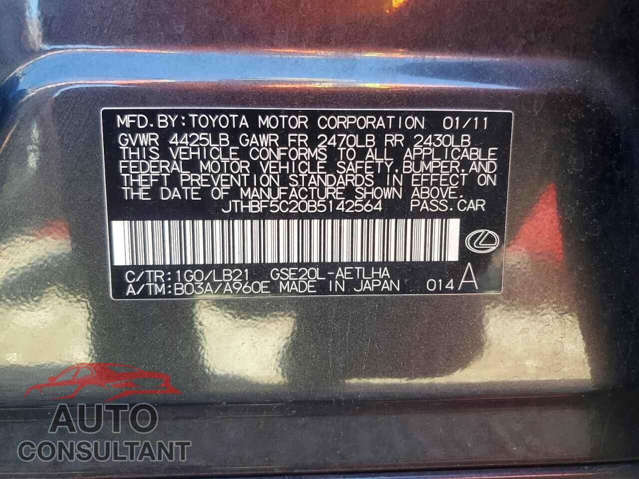 LEXUS IS 2011 - JTHBF5C20B5142564