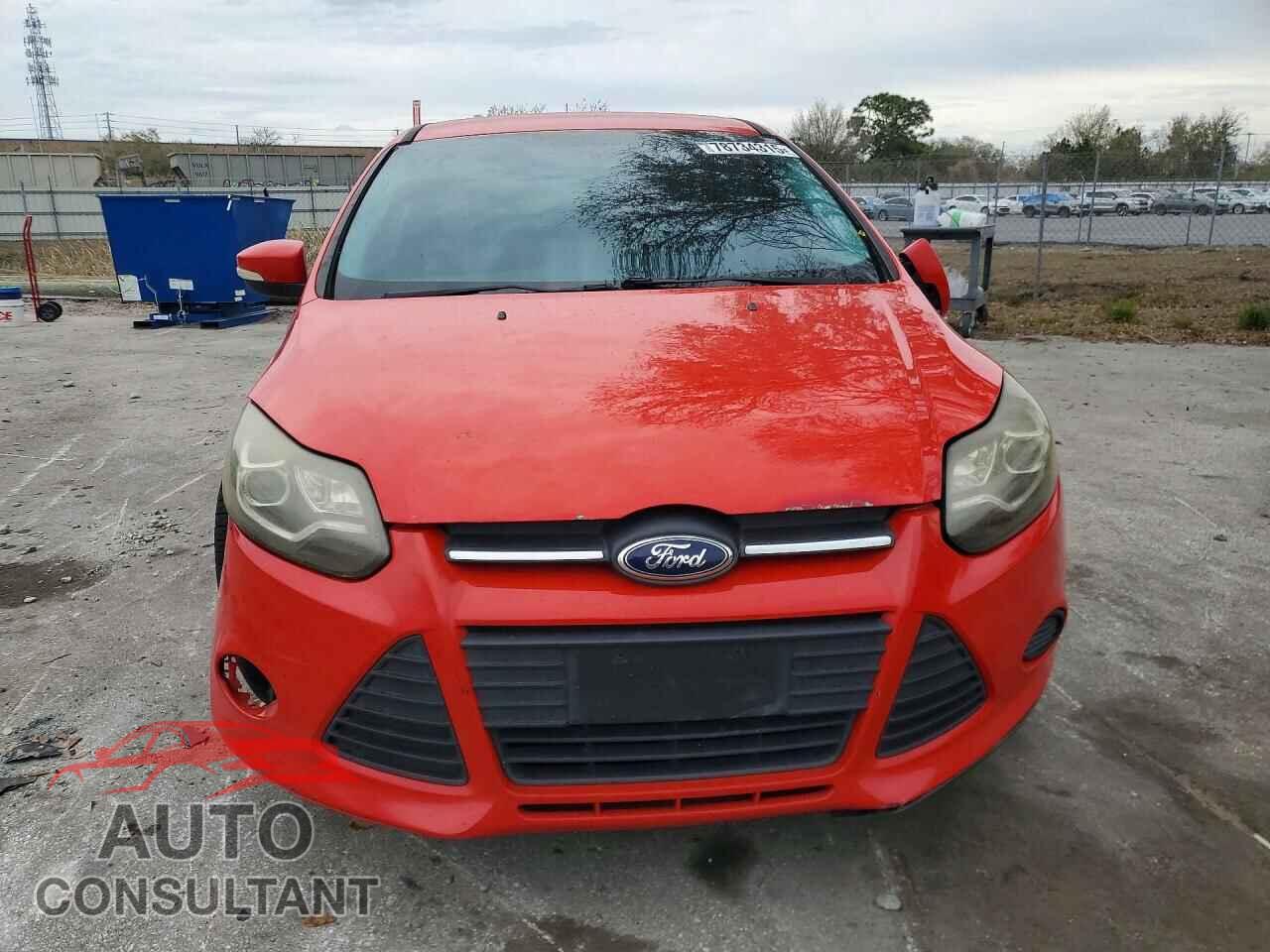 FORD FOCUS 2013 - 1FADP3F29DL182380