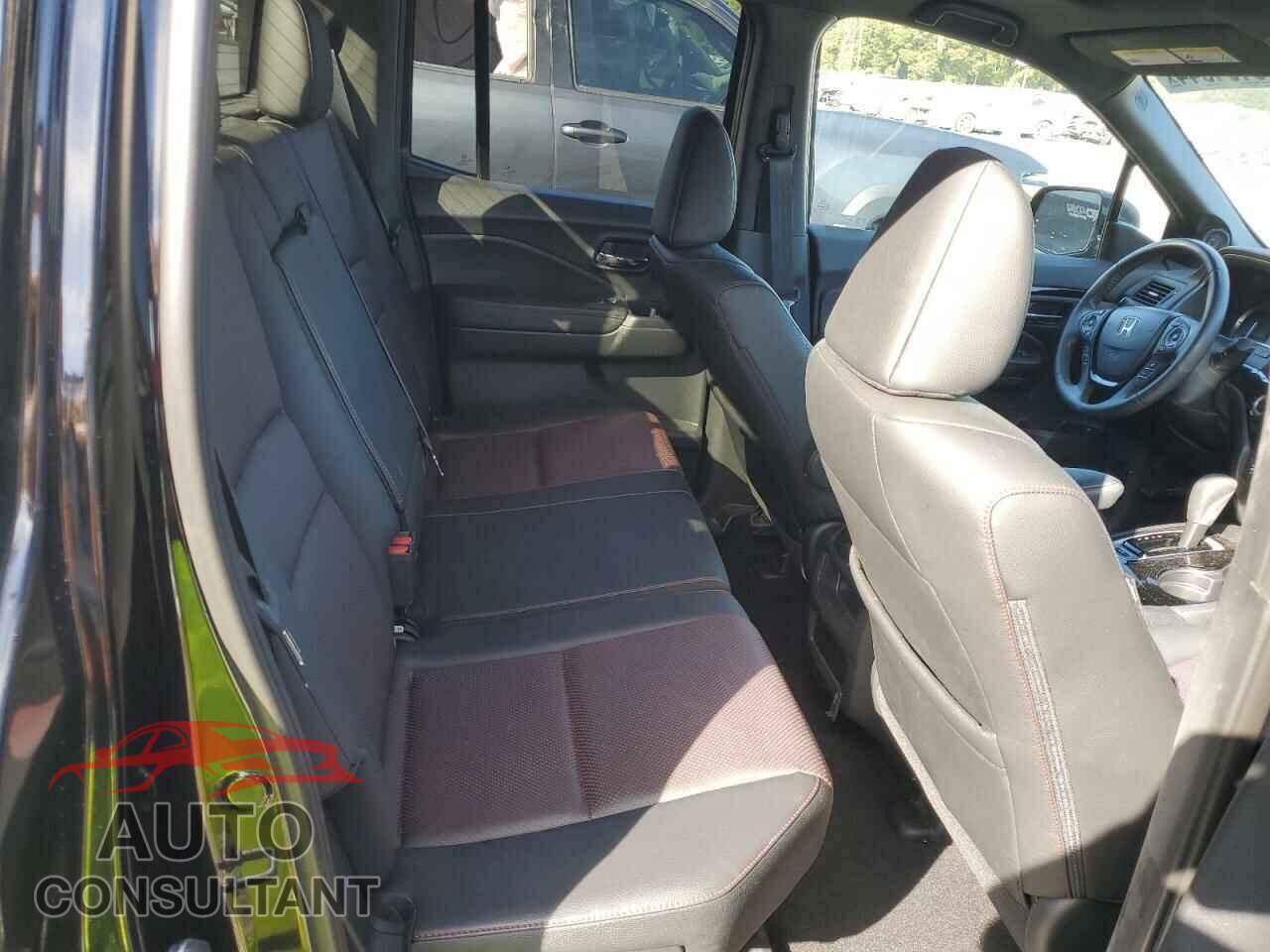 HONDA RIDGELINE 2018 - 5FPYK3F87JB010451