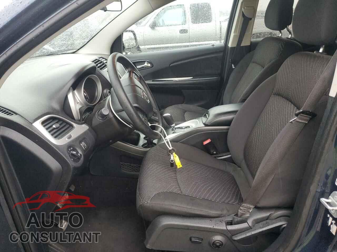 DODGE JOURNEY 2015 - 3C4PDCBB3FT556429