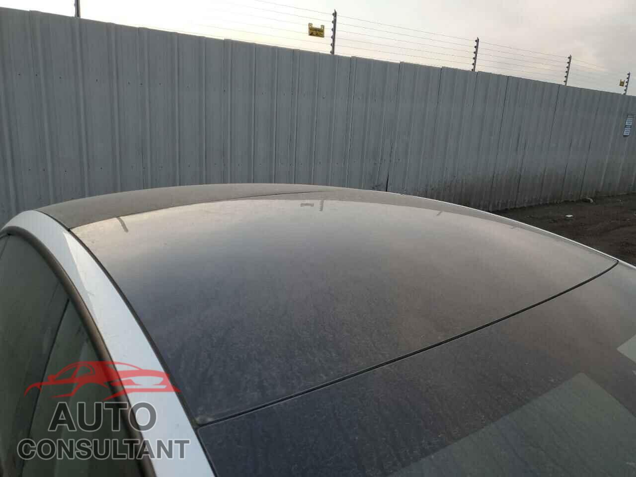 TESLA MODEL 3 2023 - 5YJ3E1EA0PF572445