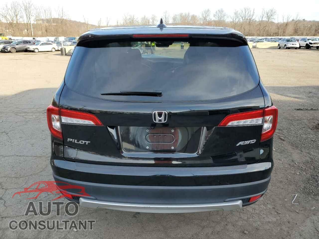 HONDA PILOT 2021 - 5FNYF6H5XMB032174