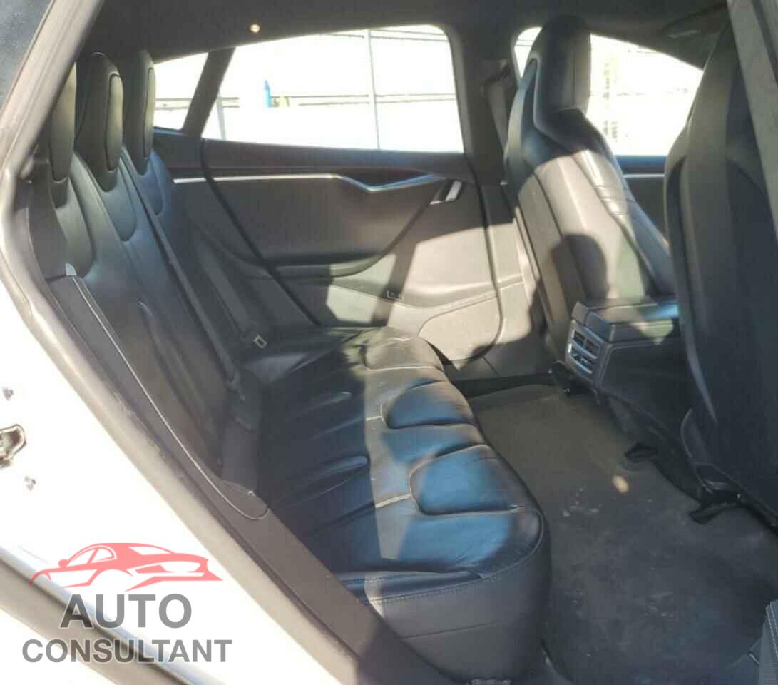 TESLA MODEL S 2016 - 5YJSA1E2XGF128635