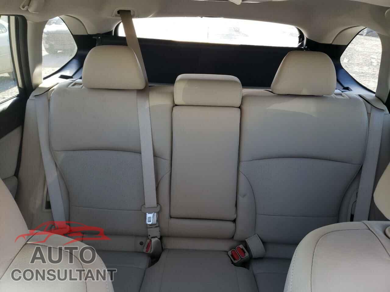 SUBARU OUTBACK 2017 - 4S4BSANC6H3365963