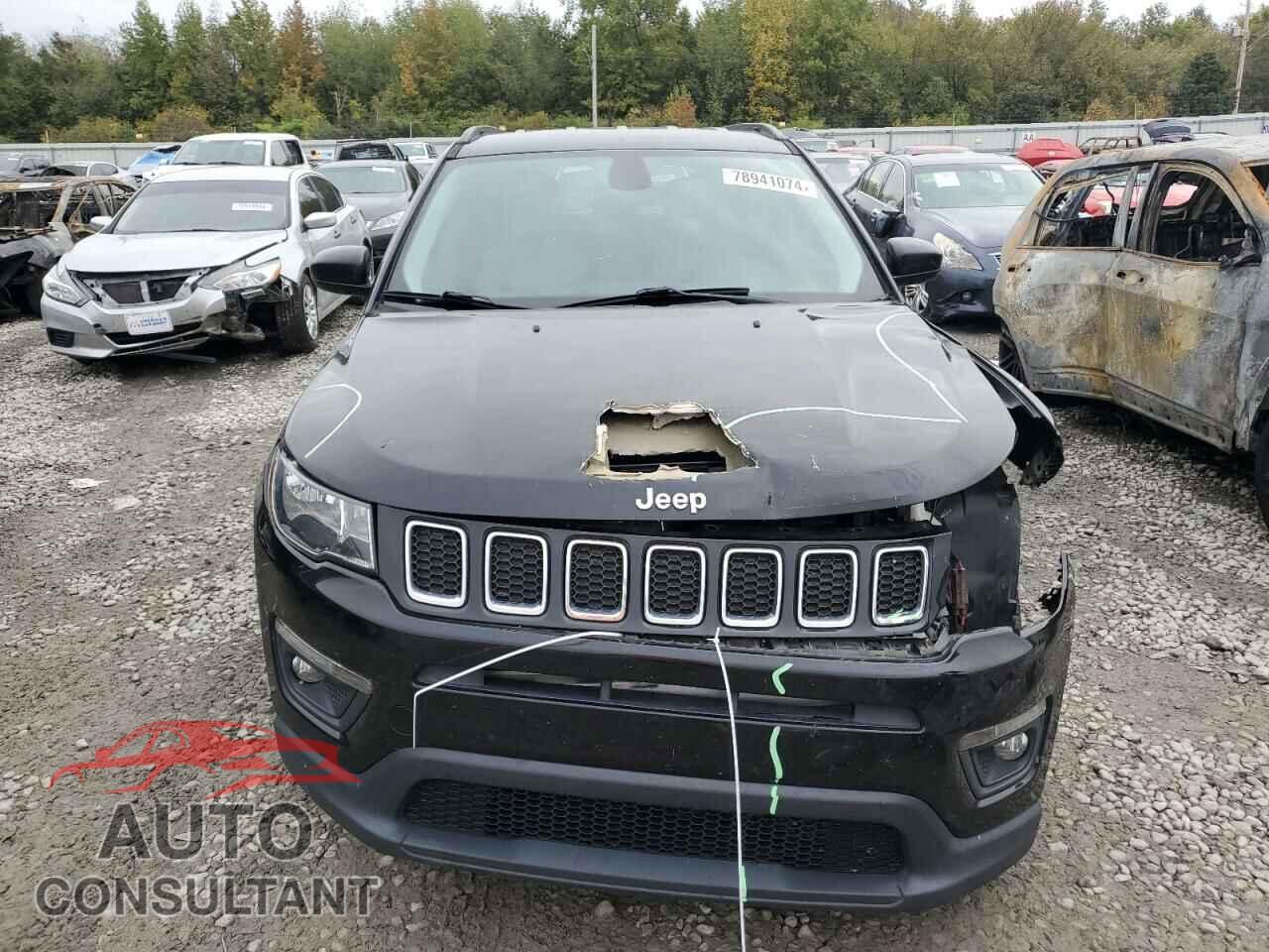 JEEP COMPASS 2017 - 3C4NJDBB7HT657756