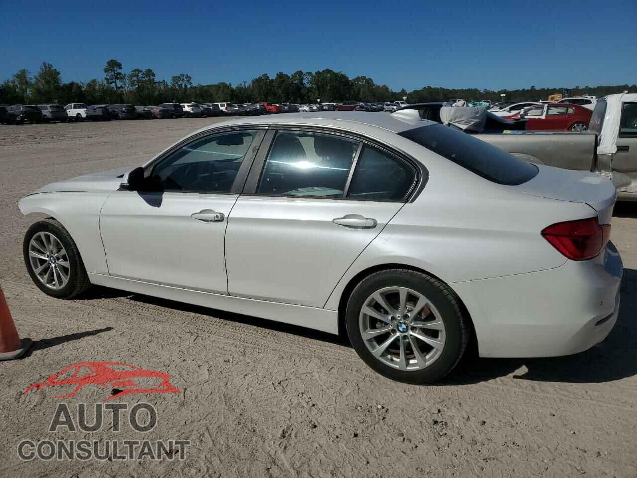 BMW 3 SERIES 2016 - WBA8E1G53GNU11124