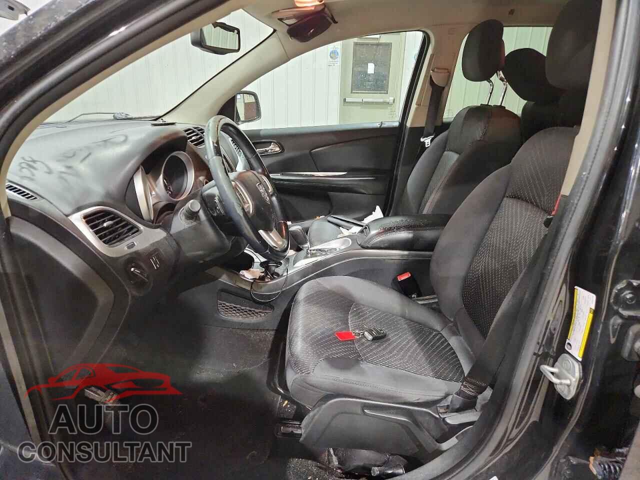 DODGE JOURNEY 2013 - 3C4PDCBBXDT557770