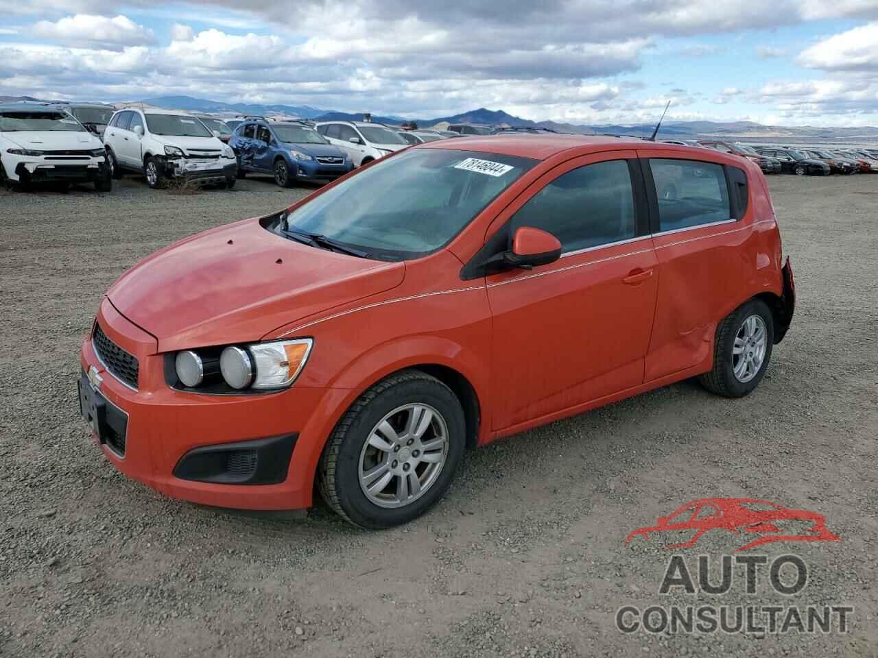 CHEVROLET SONIC 2013 - 1G1JC6SB4D4112076