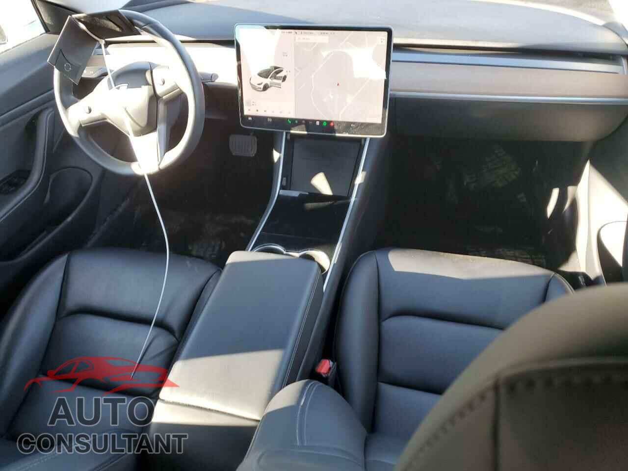 TESLA MODEL 3 2020 - 5YJ3E1EB5LF617818