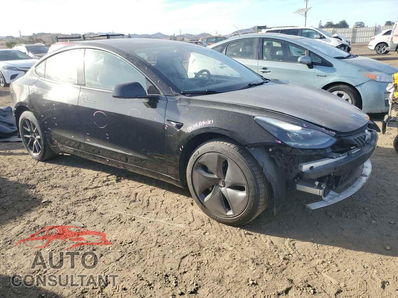 TESLA MODEL 3 2021 - 5YJ3E1EA4MF054110