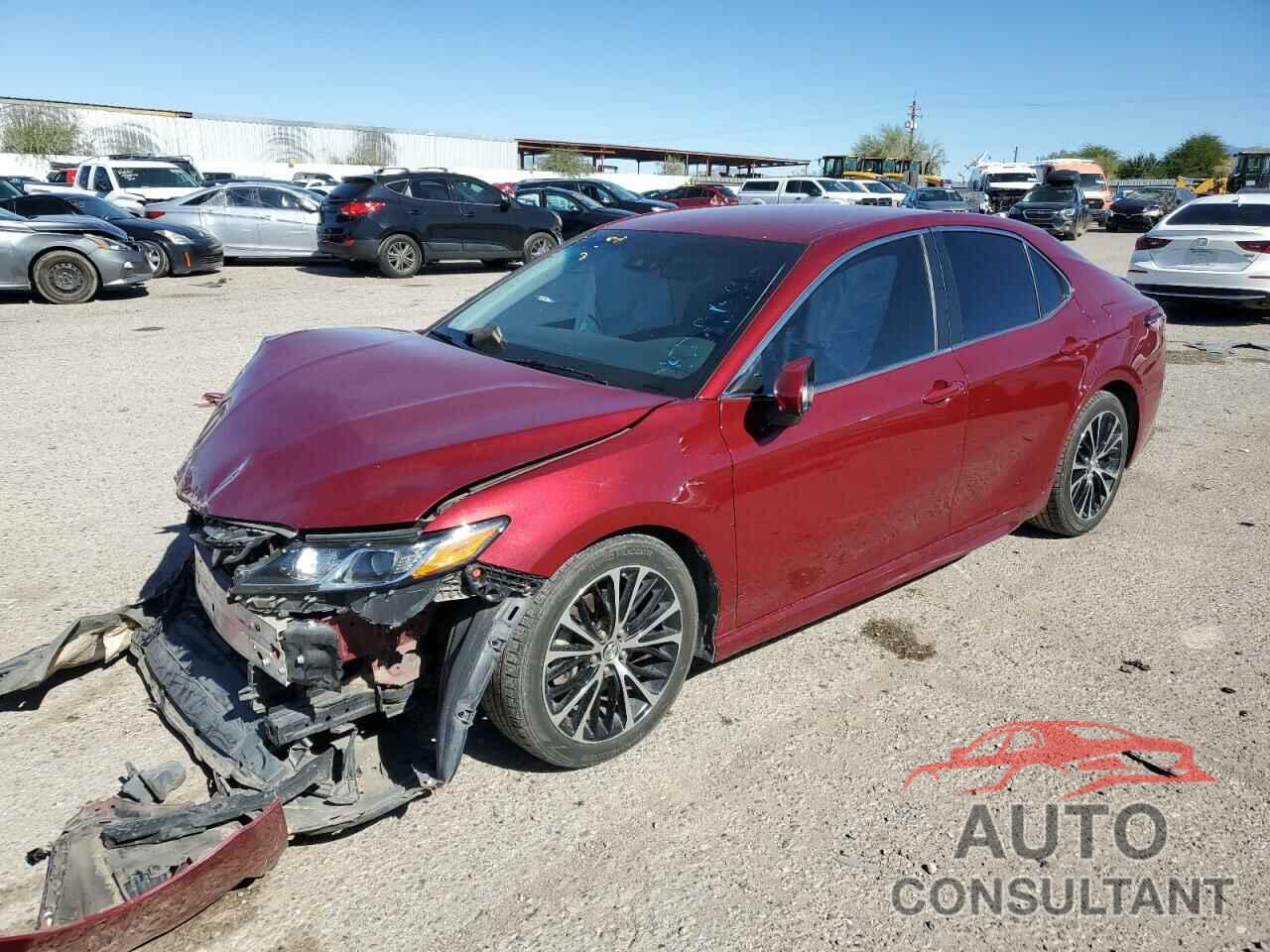 TOYOTA CAMRY 2018 - 4T1B11HK3JU509197