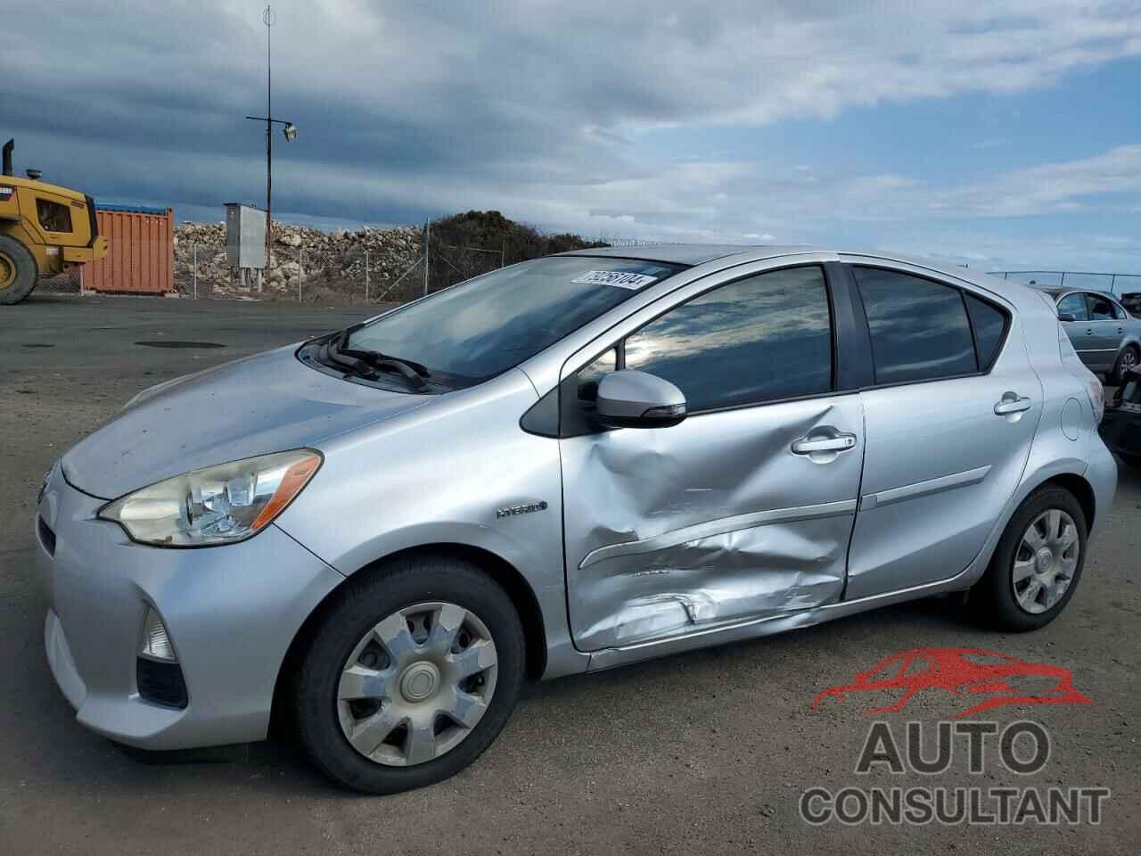 TOYOTA PRIUS 2014 - JTDKDTB38E1573350