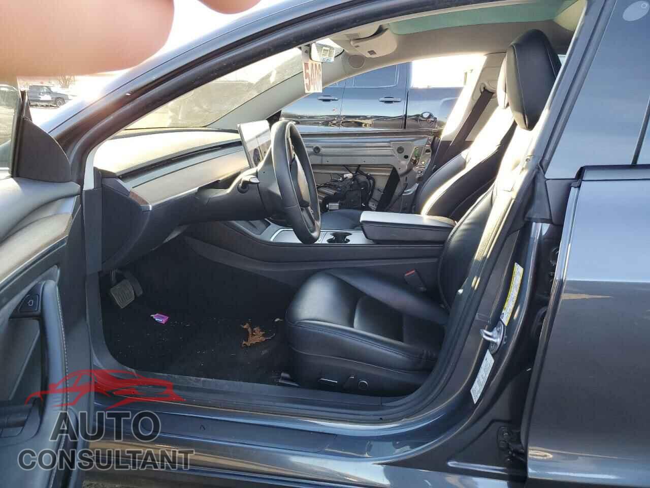 TESLA MODEL 3 2023 - 5YJ3E1EA1PF680976