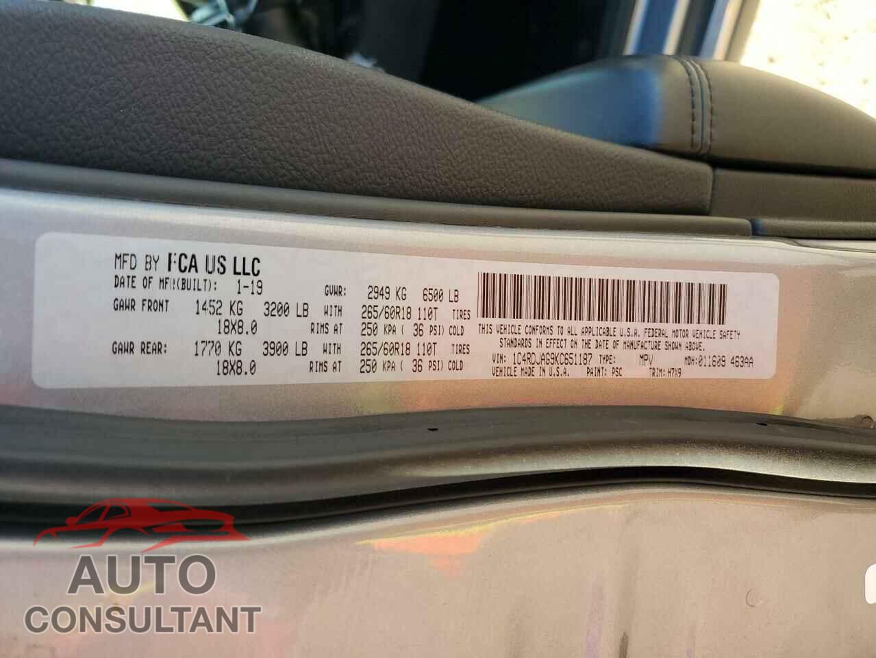 DODGE DURANGO 2019 - 1C4RDJAG9KC651187