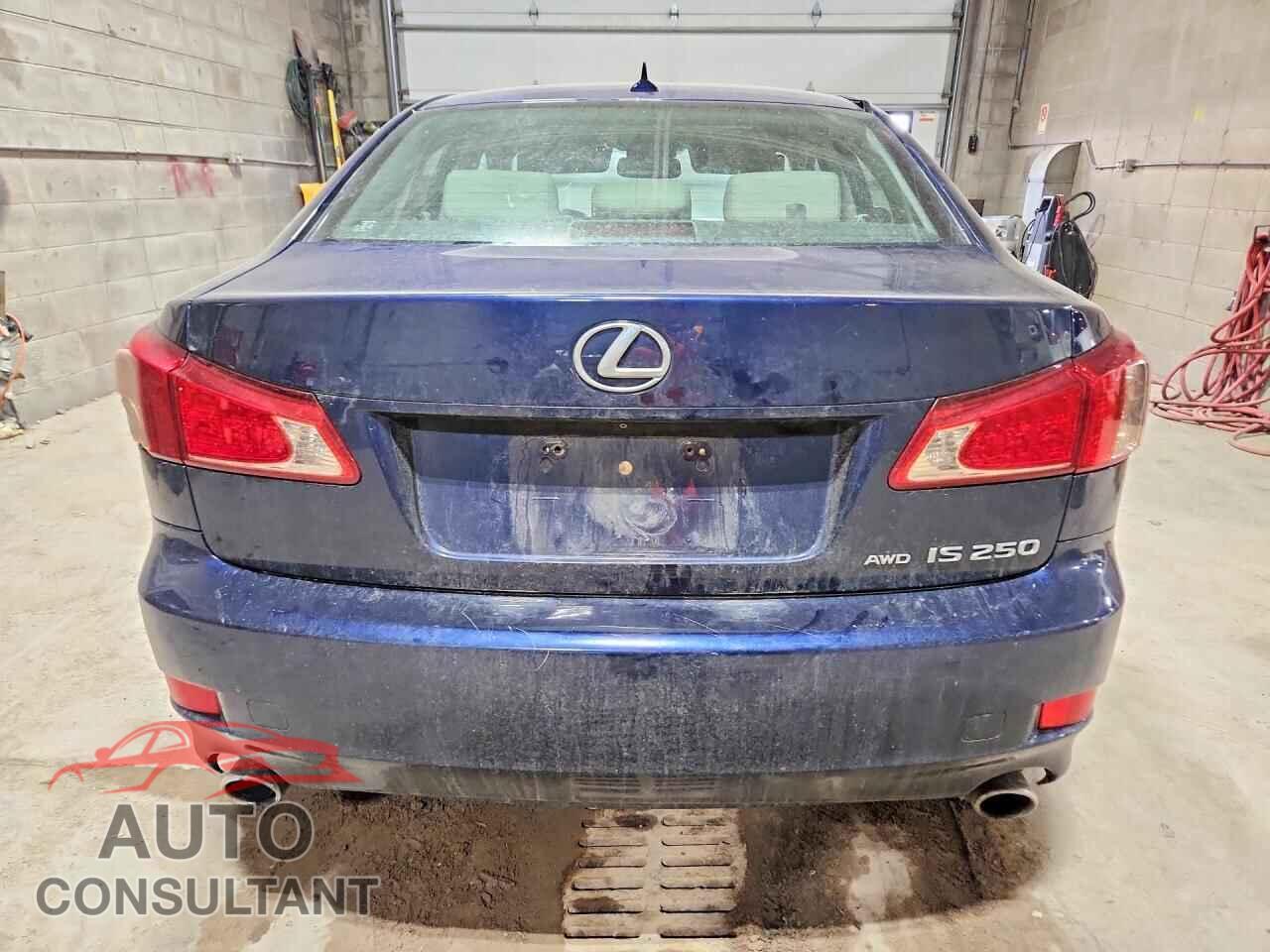 LEXUS IS 250 2011 - JTHCF5C26B5048502