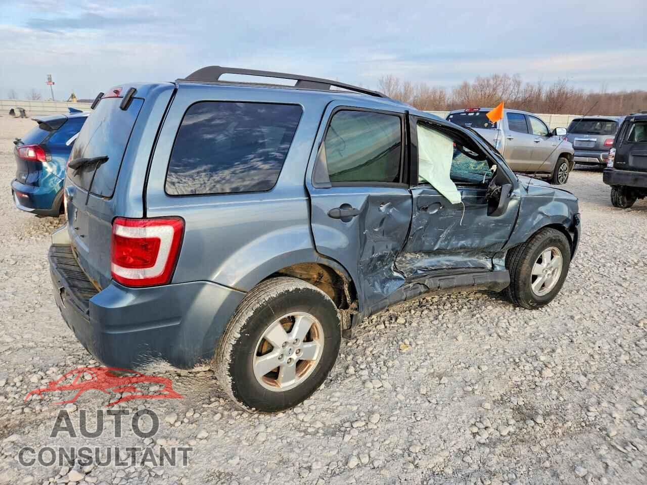FORD ESCAPE 2011 - 1FMCU0D76BKA13976
