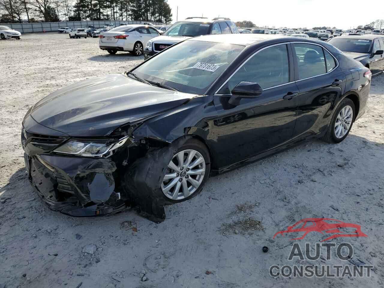 TOYOTA CAMRY 2018 - 4T1B11HK4JU054764