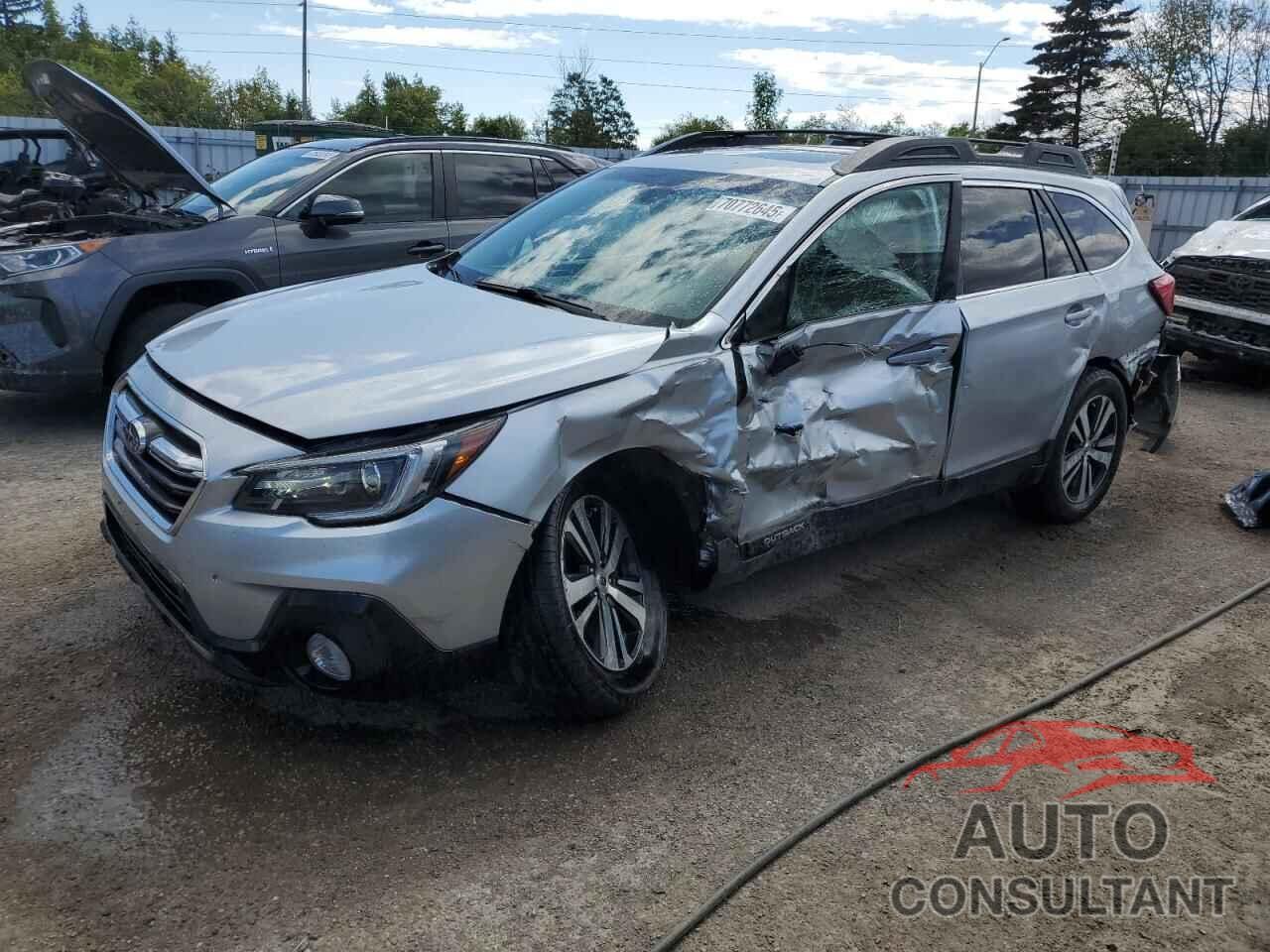 SUBARU OUTBACK 2018 - 4S4BSFNCXJ3232349