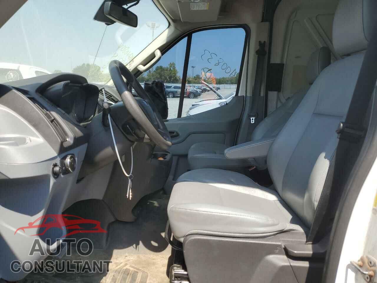 FORD TRANSIT 2016 - 1FTYR2CG7GKA00833