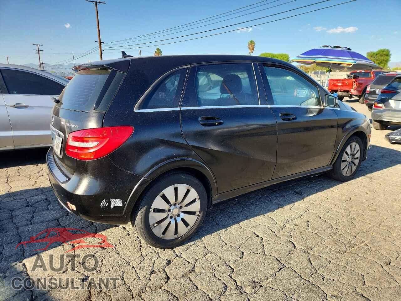 MERCEDES-BENZ B-CLASS 2014 - WDDVP9AB4EJ004081