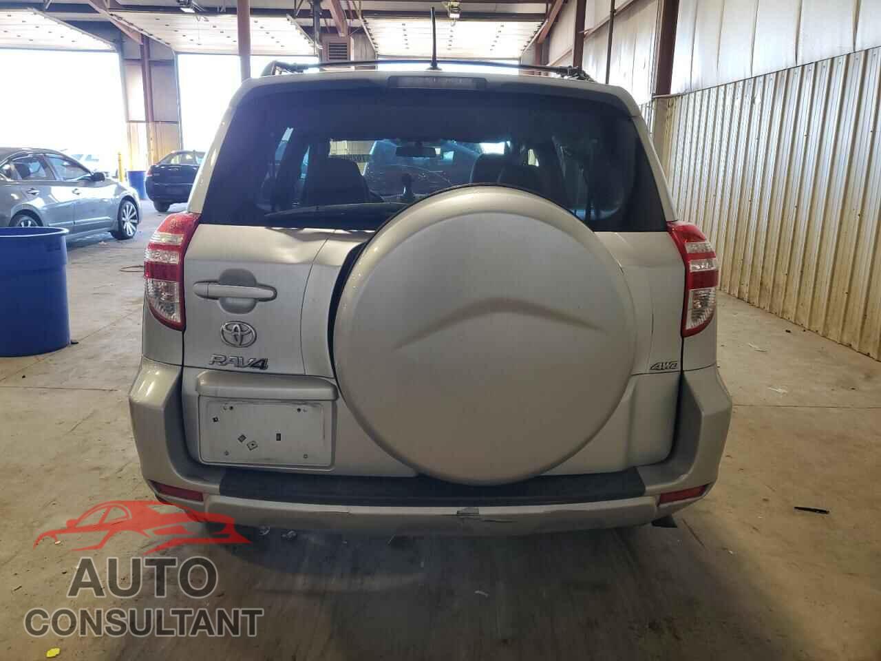 TOYOTA RAV4 2012 - 2T3JF4DV2CW178024