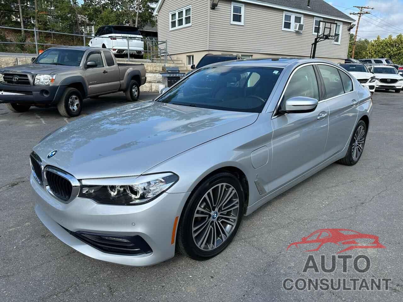 BMW 5 SERIES 2018 - WBAJB1C54JB084502