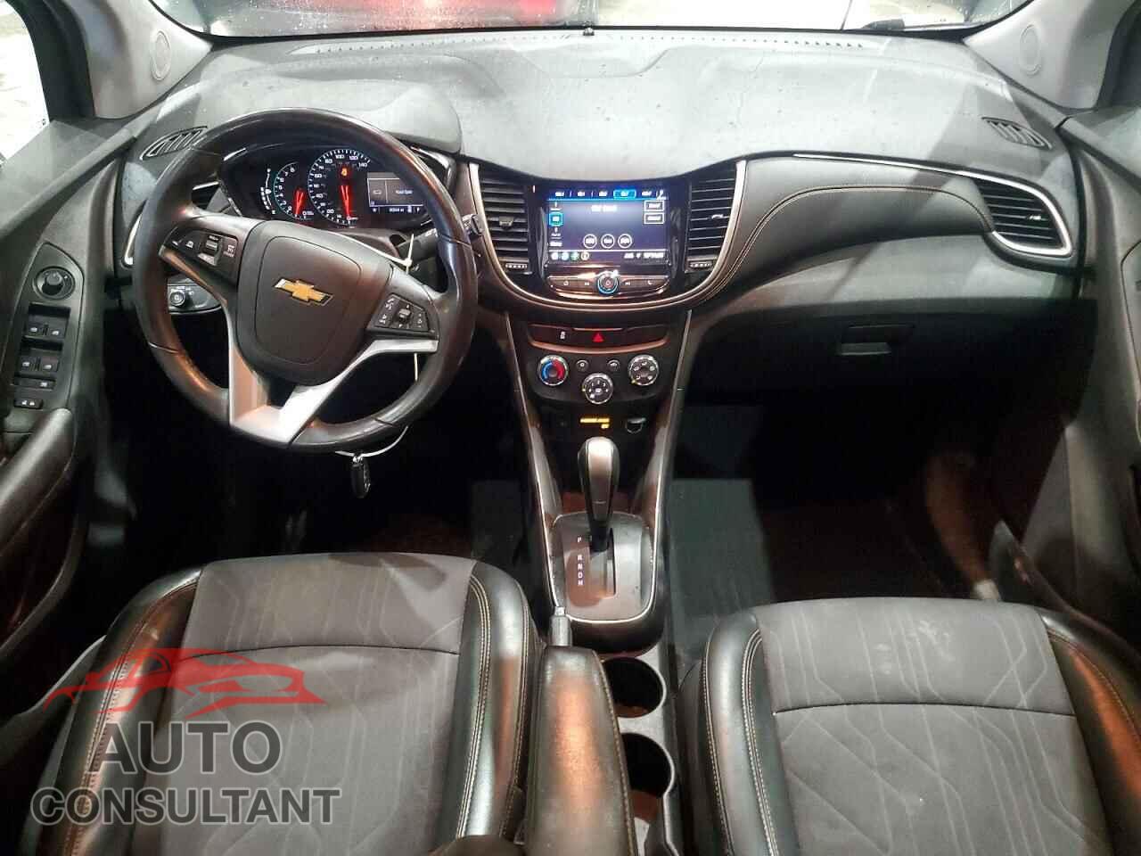 CHEVROLET TRAX 2020 - 3GNCJLSBXLL309371