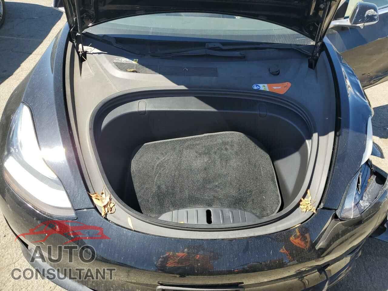 TESLA MODEL 3 2018 - 5YJ3E1EA4JF008434