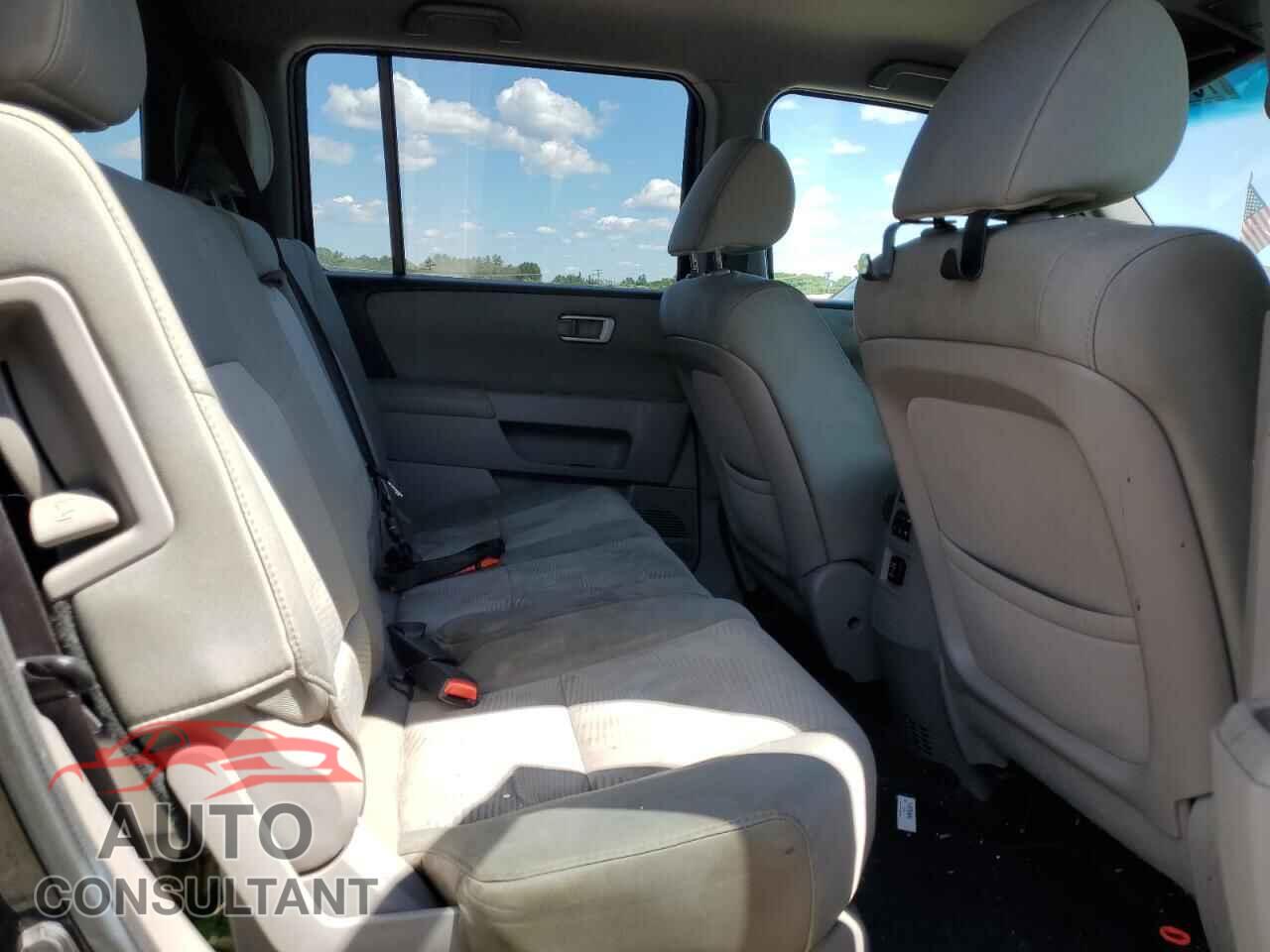 HONDA PILOT 2014 - 5FNYF4H23EB034697