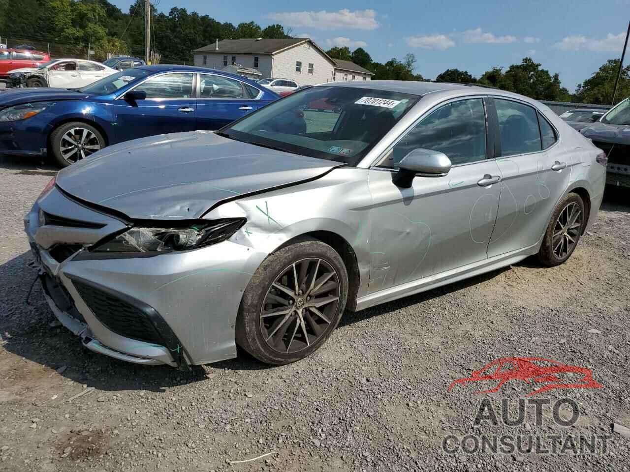 TOYOTA CAMRY 2021 - 4T1T11BK8MU023227