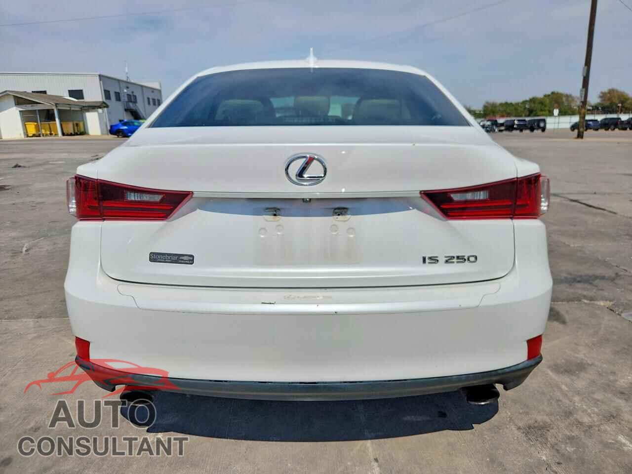 LEXUS IS 2014 - JTHBF1D27E5013913