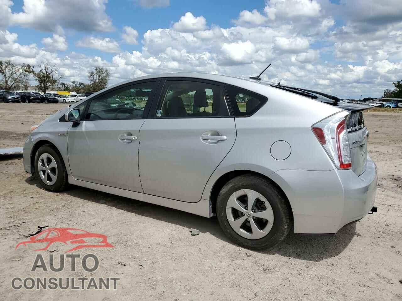 TOYOTA PRIUS 2015 - JTDKN3DU9F0456029