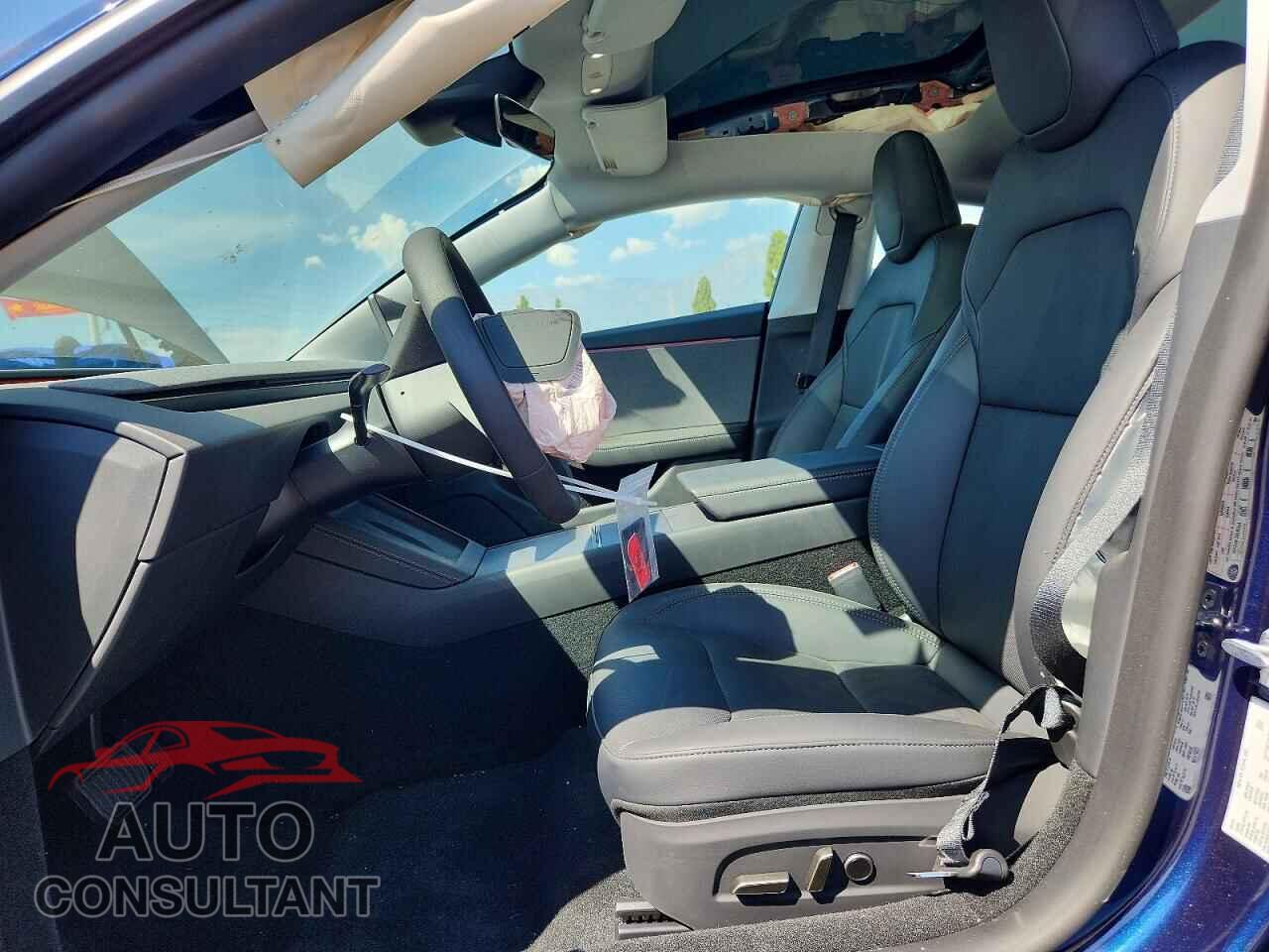 TESLA MODEL 3 2026 - 5YJ3E1EA1TF209646
