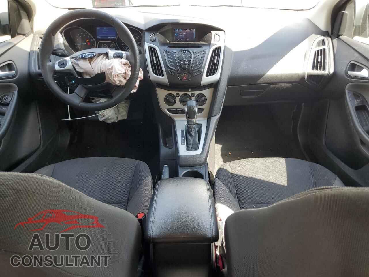 FORD FOCUS 2014 - 1FADP3F27EL222649