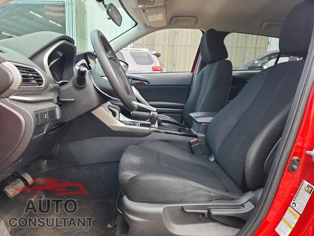 MITSUBISHI ECLIPSE 2018 - JA4AS3AAXJZ066408