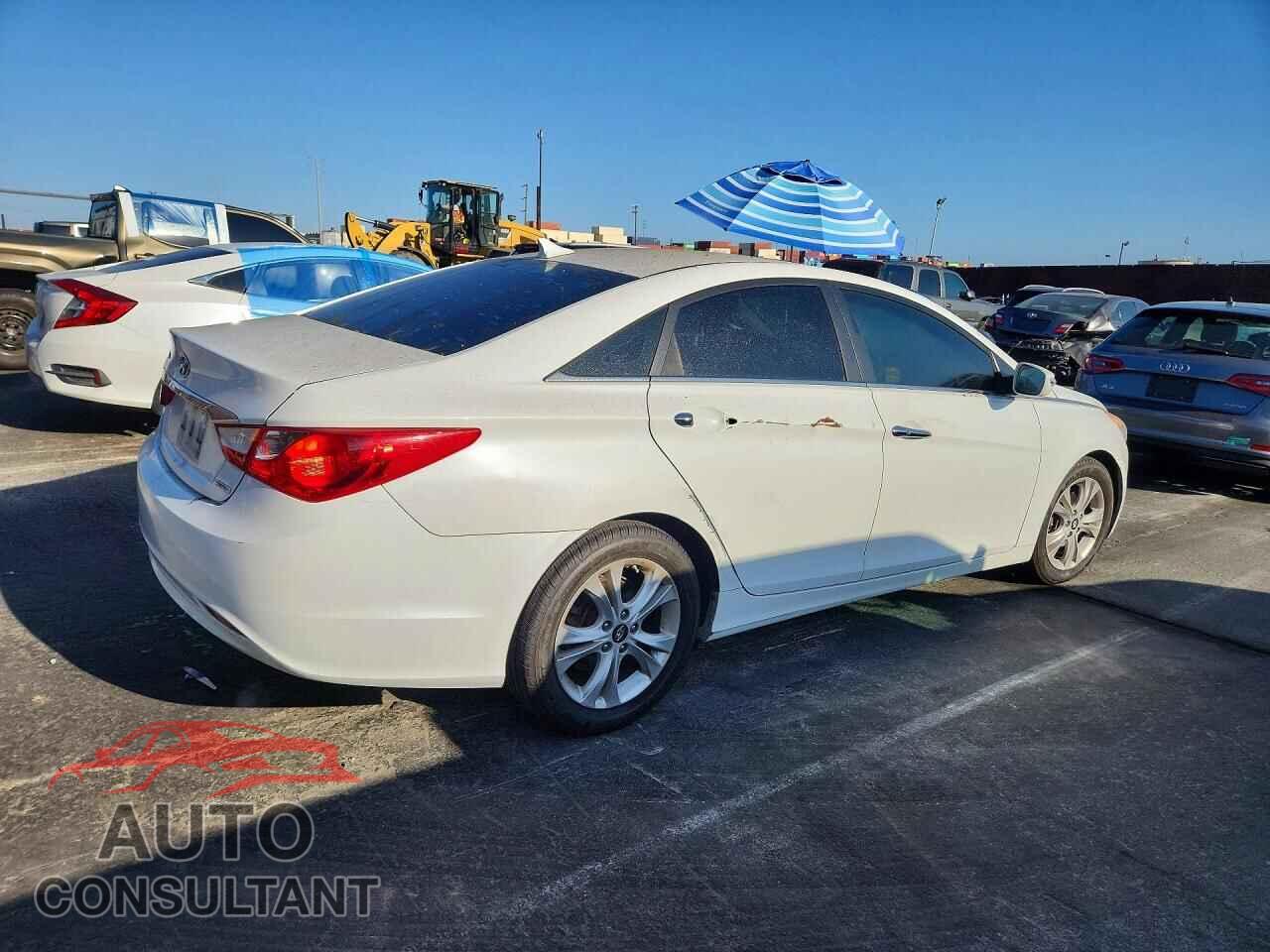 HYUNDAI SONATA 2011 - 5NPEC4AC4BH220292