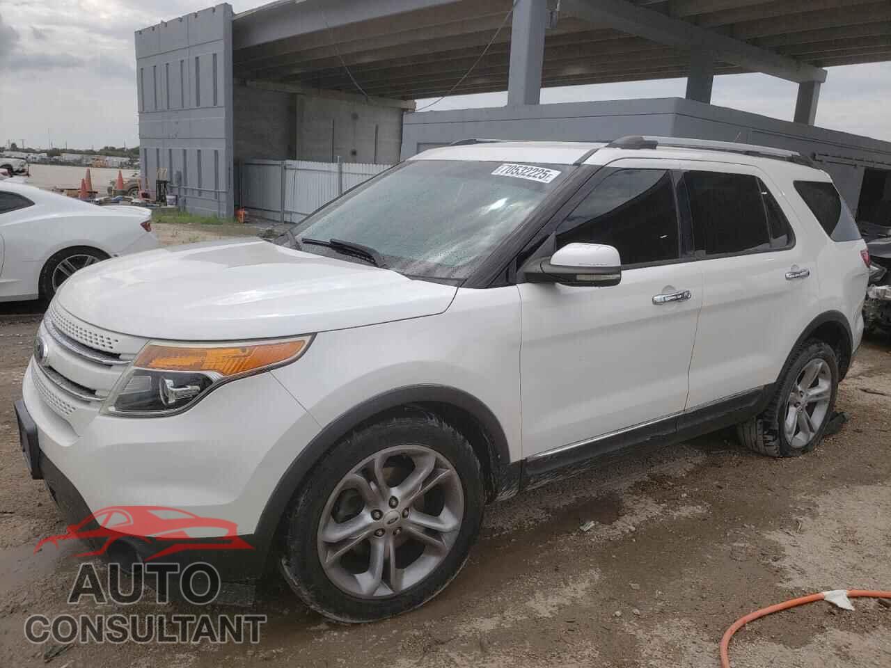 FORD EXPLORER 2013 - 1FM5K7F82DGB00096