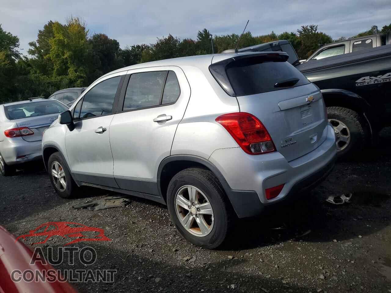 CHEVROLET TRAX 2017 - 3GNCJNSB3HL212760