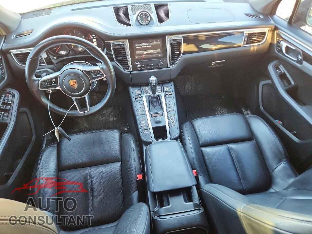 PORSCHE MACAN 2017 - WP1AG2A54HLB51079