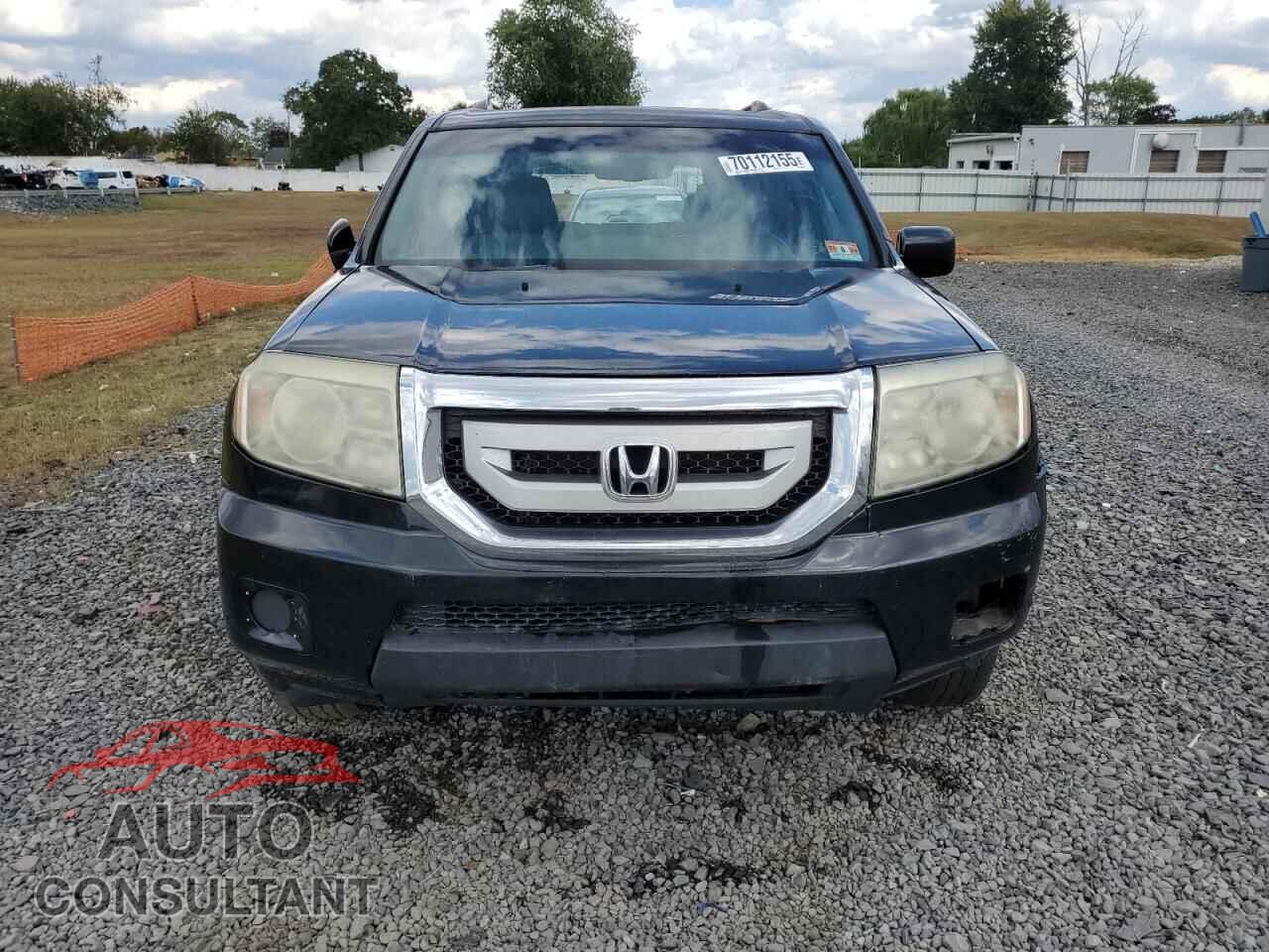HONDA PILOT 2011 - 5FNYF4H93BB035986
