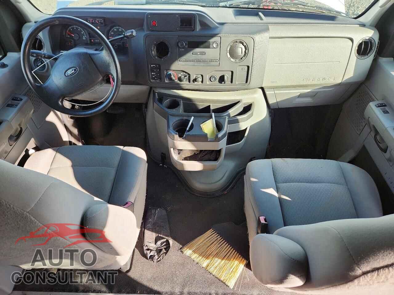 FORD ECONOLINE 2009 - 1FTNE14W29DA89362