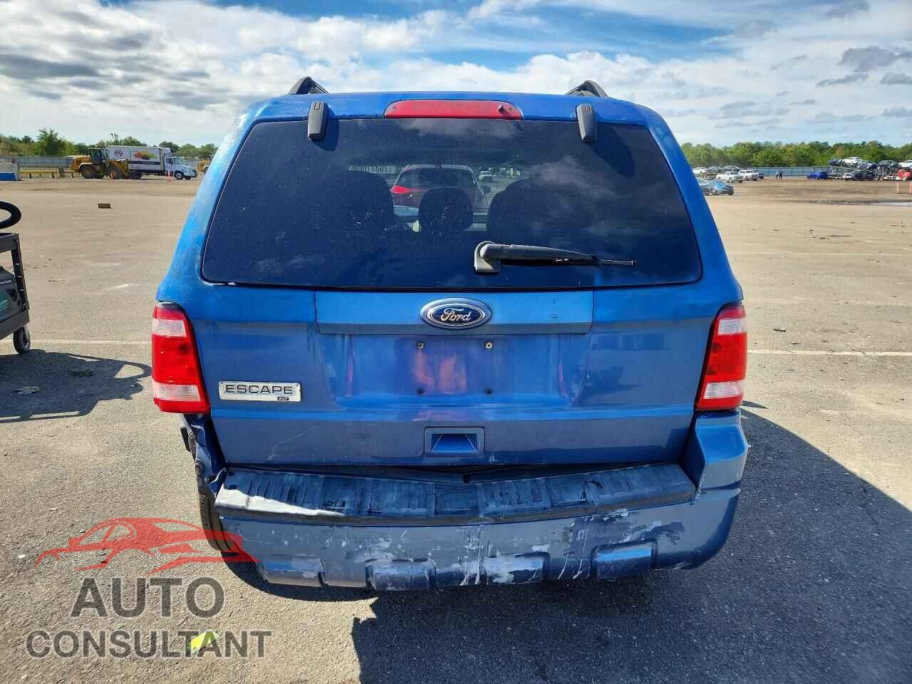 FORD ESCAPE 2010 - 1FMCU0D70AKA69801