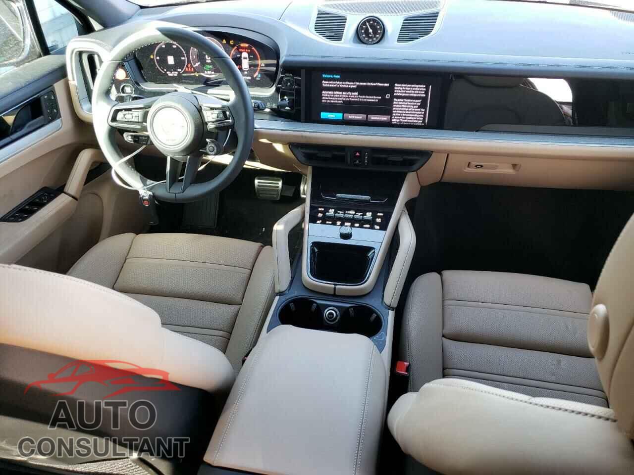 PORSCHE CAYENNE 2024 - WP1AN2AY9RDA40412